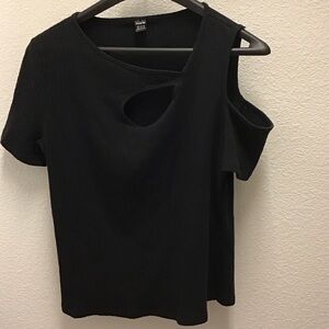 SHEIN Black Asymmetrical Cut-Out Blouse
